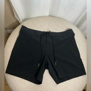 Roxy Girl Board Shorts Size XL||14